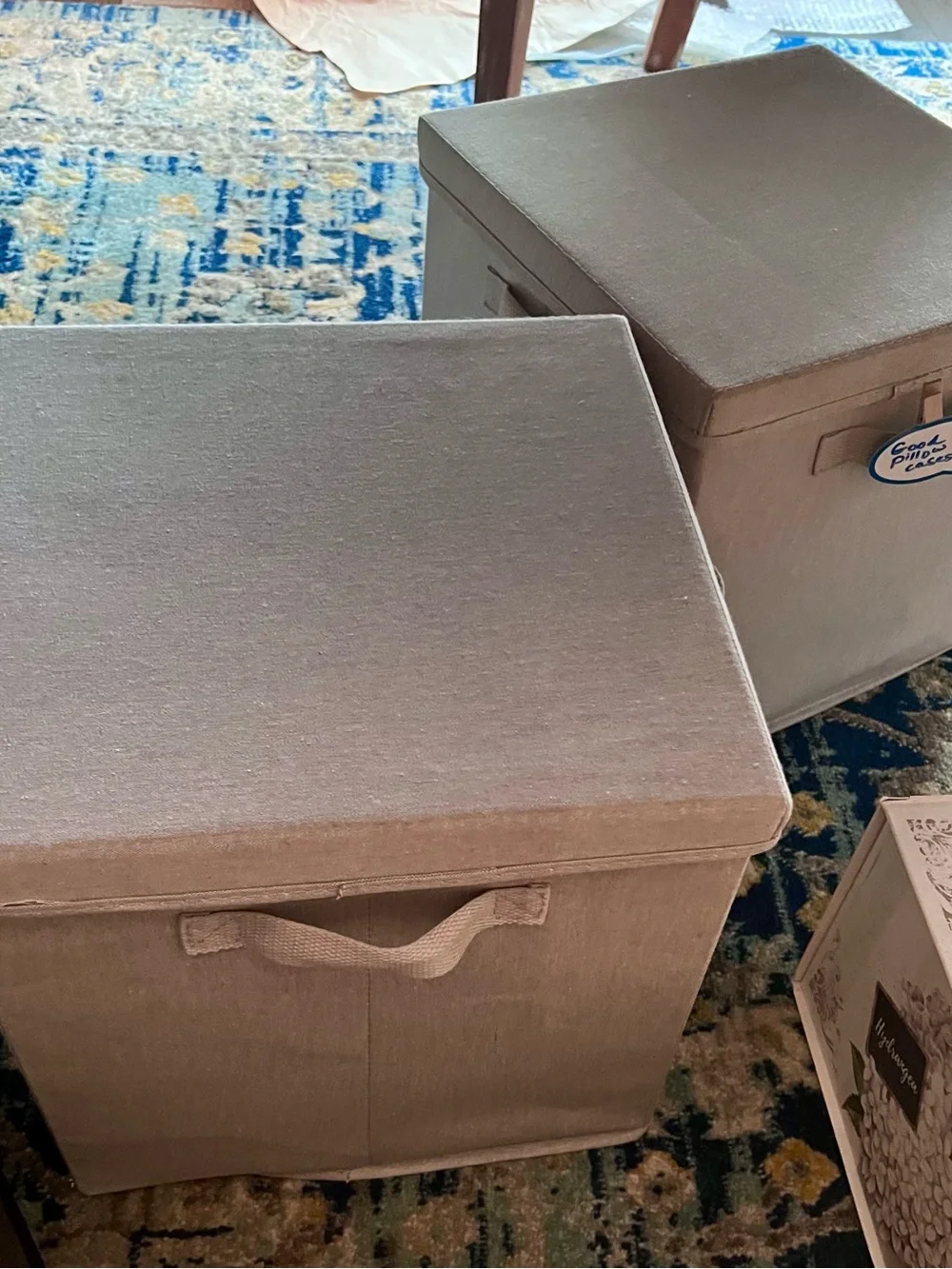 Decorative Storage Boxes. In small mdm & large sizes. Includes 15 wood hangers